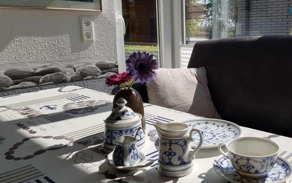 Ferienhaus Grosse Krabbe Neuharlingersiel Buitenkant foto